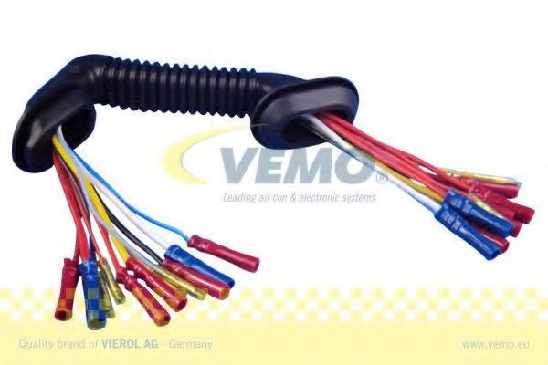 VEMO Kit de montage, kit de câbles EXPERT KITS + UGS: V10-83-0003 à bon prix