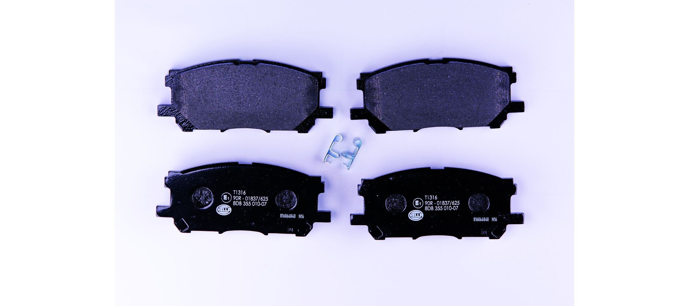 HELLA Bremseklosser artikkelnummer: 8DB 355 010-071 billig