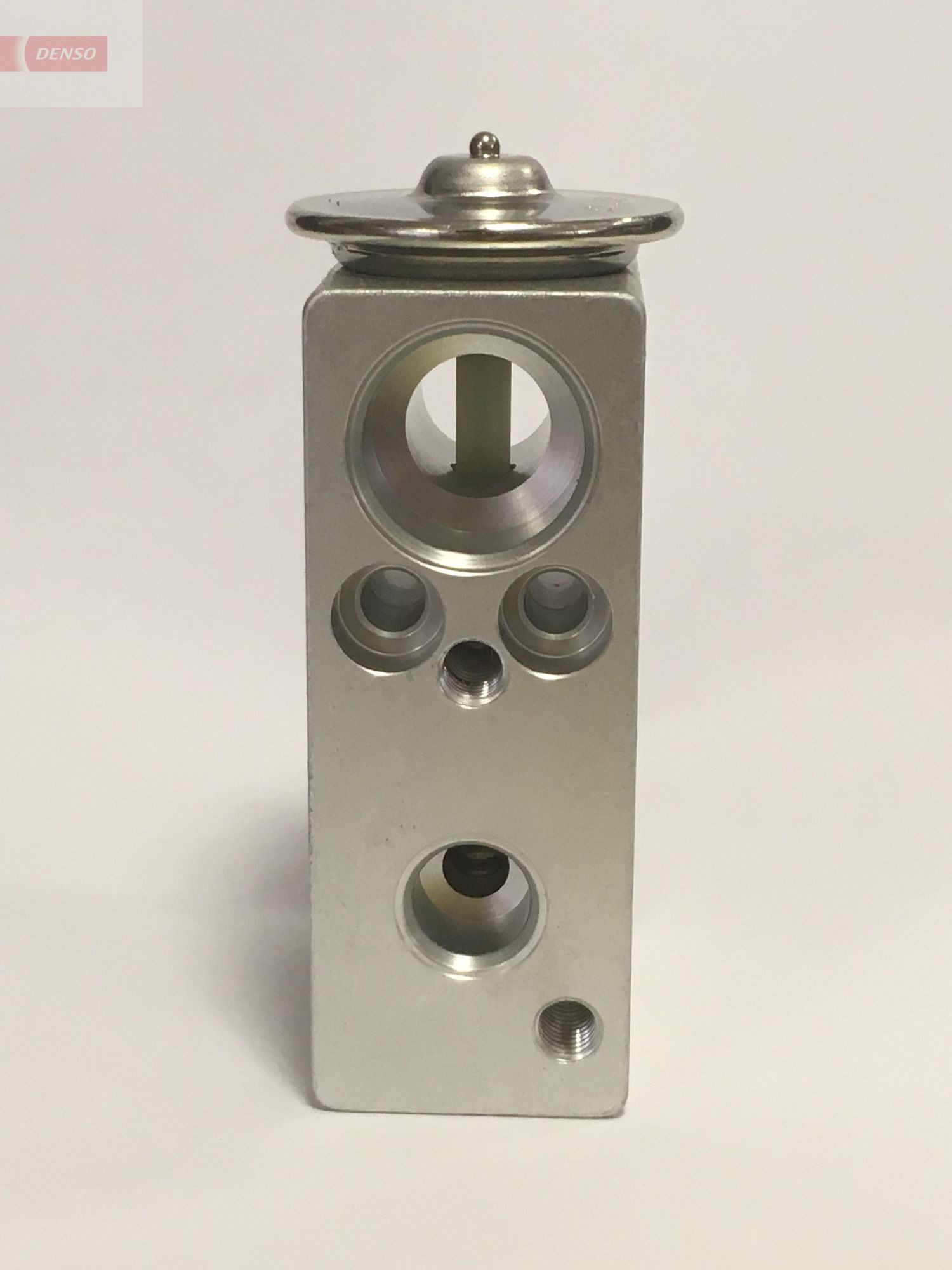 DENSO AC expansion valve Article number: DVE09010 cheaply