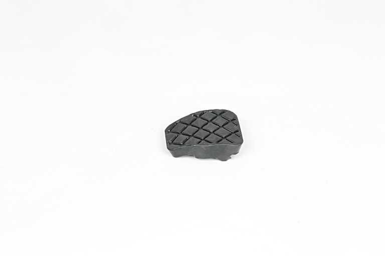 BSG Pedalbelegg, clutchpedal artikkelnummer: BSG 90-700-231 billig