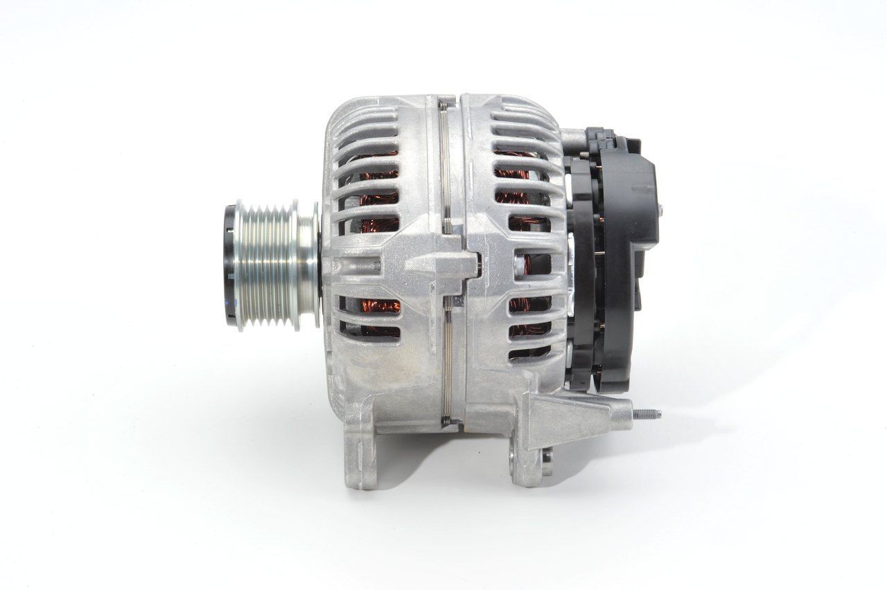 BOSCH Generaator Artikli number: 1 986 A00 558 soodsalt
