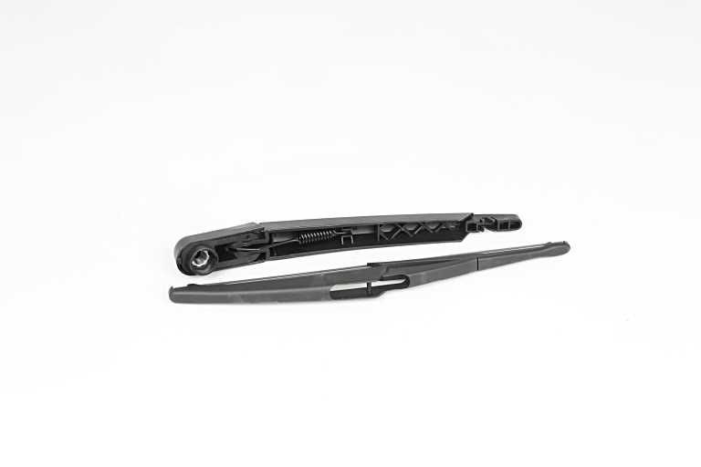 BSG BSG 70-990-001 Viskerarm-sæt, vinduesrensning C3 1.4 VTi 95 HK Benzin
