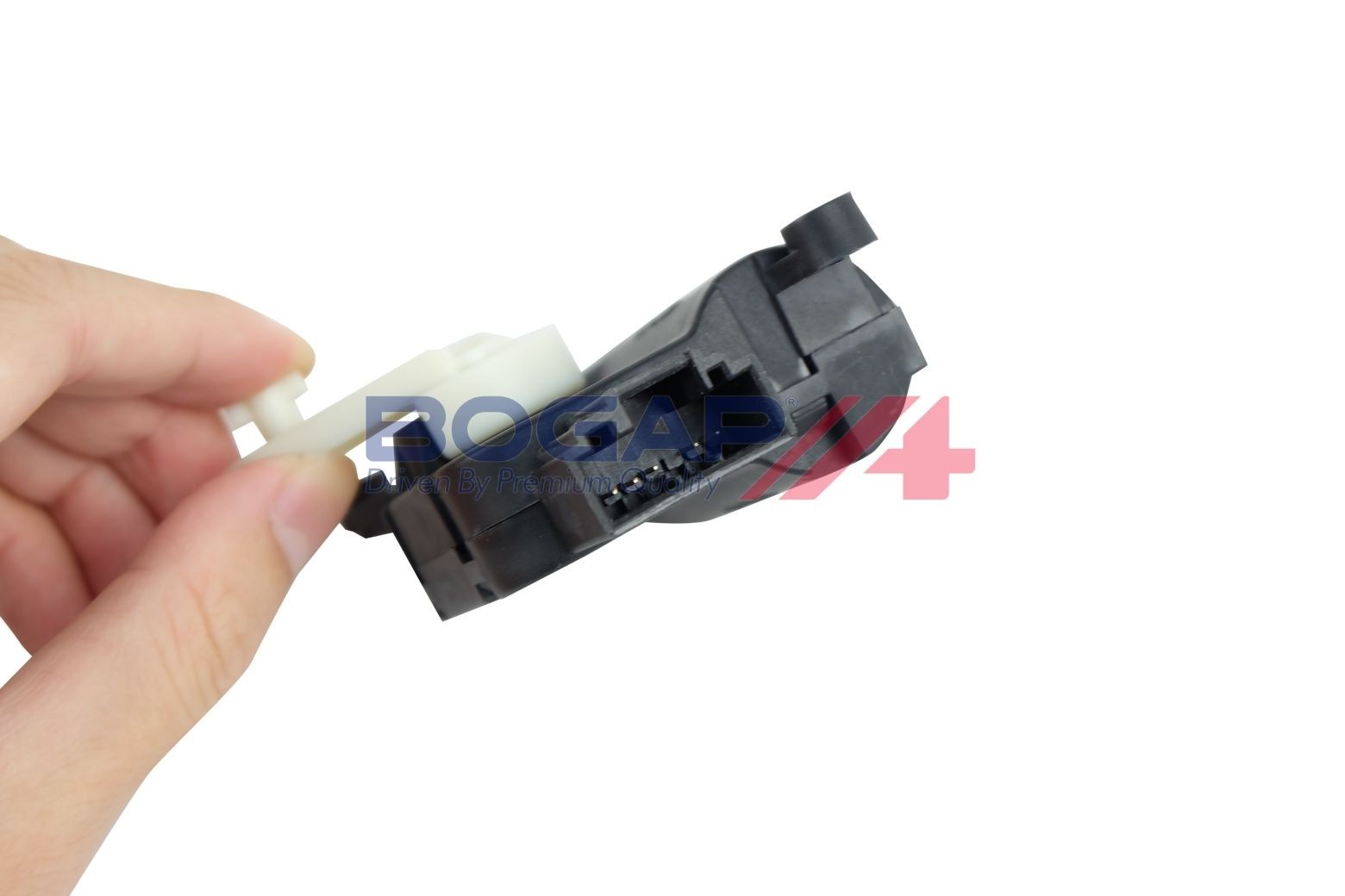 BOGAP A4132109 Element de reglare, clapeta carburator GOLF 1.6 16V 105 CP benzina 2006
