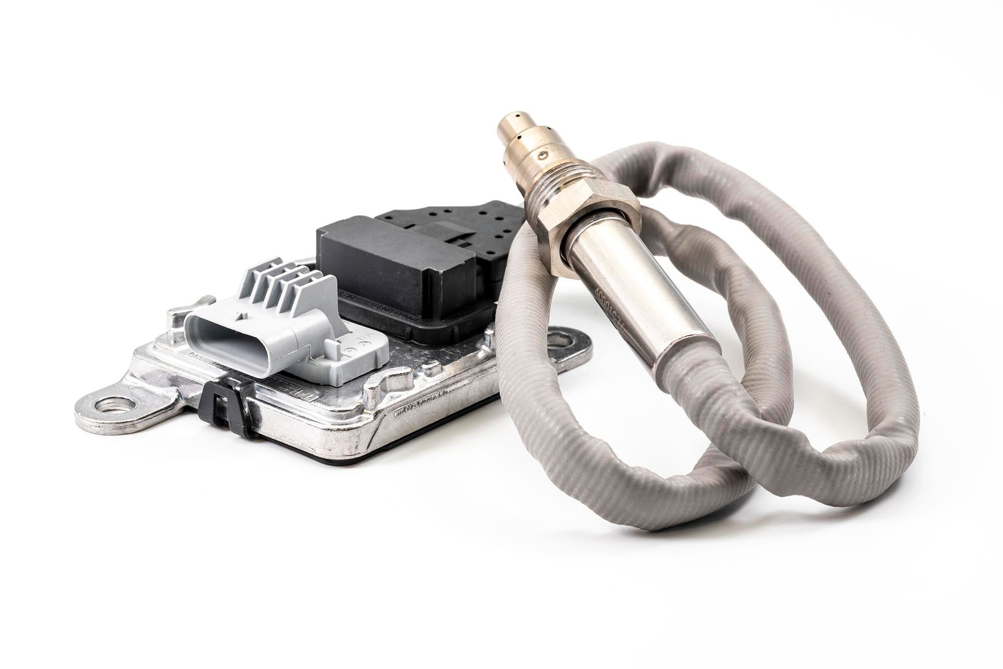 PREXAparts P704009 NOx-sensor, karbamiidipritse DS5 2.0 BlueHDi 180 180 HP Diisel 2018
