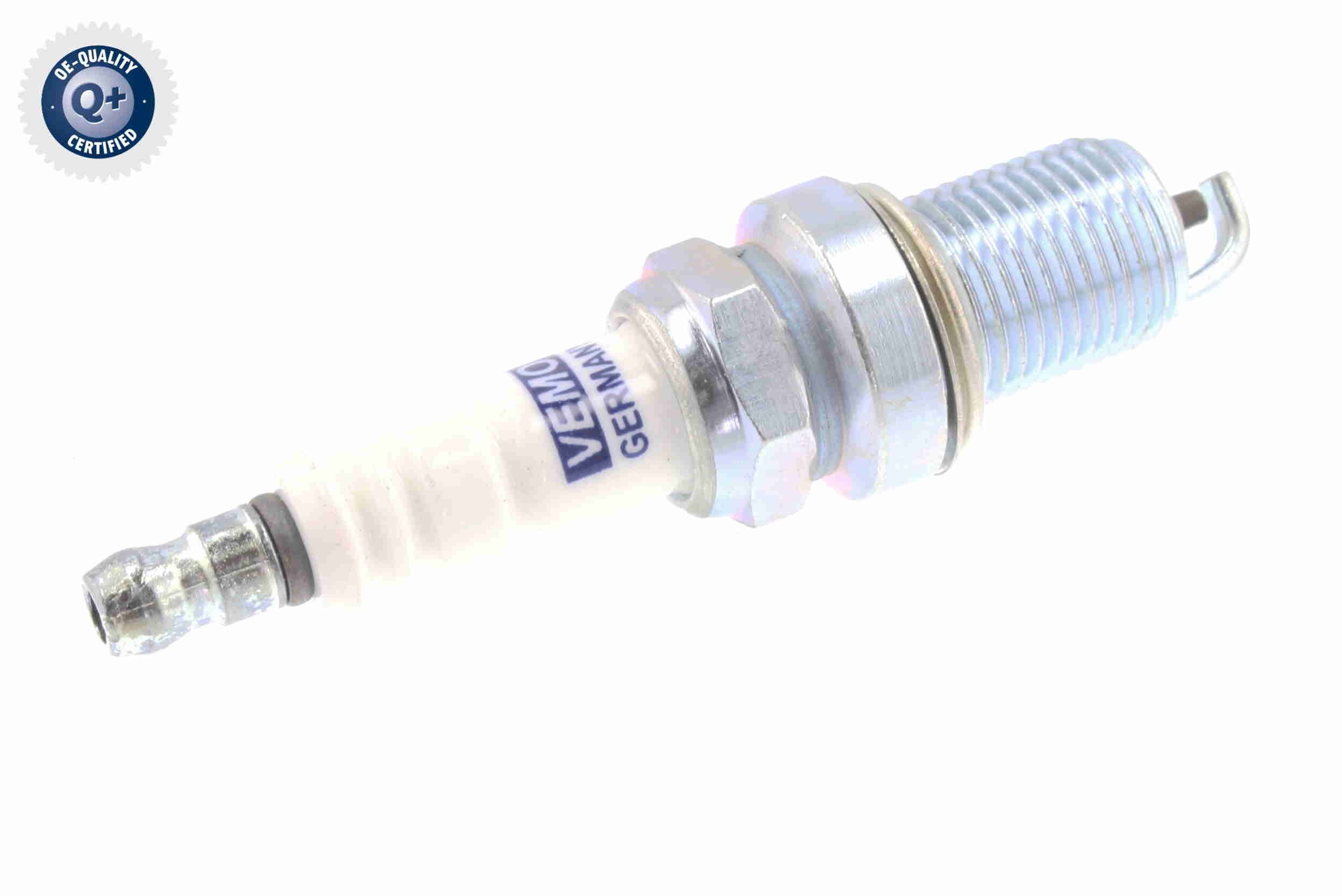 VEMO Spark plug Article number: V99-75-0020 cheaply