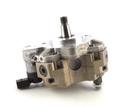 BOSCH Kõrgsurvepump Artikli number: 0 986 437 323 soodsalt