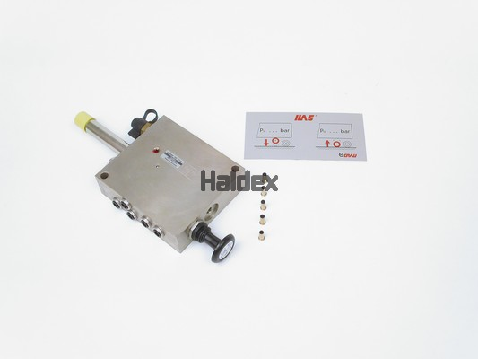 HALDEX Valve, lifting axle control Article number: 352047030 cheaply