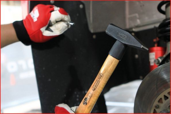 KS TOOLS Lukksepa vasar Artikli number: 142.1320 soodsalt