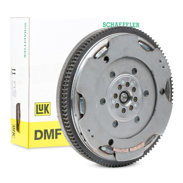LuK 415 0221 10 Kahemassiline hooratas Daily 3.0 60 C 15 V 146 HP Diisel 2012