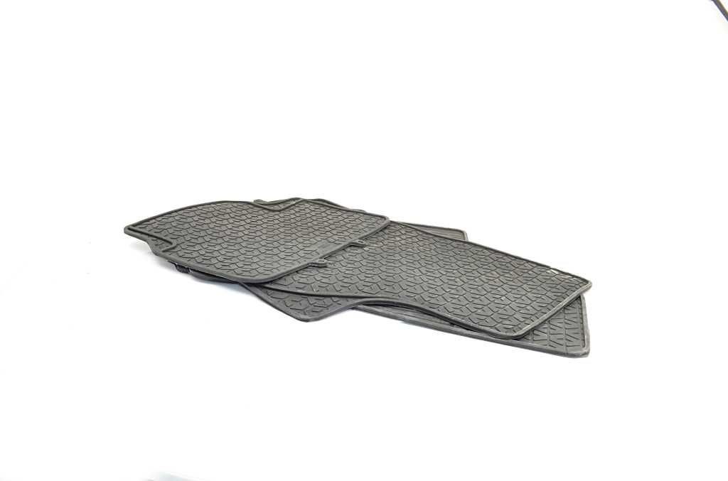 BSG Floor mats Article number: BSG 65-934-003 cheaply