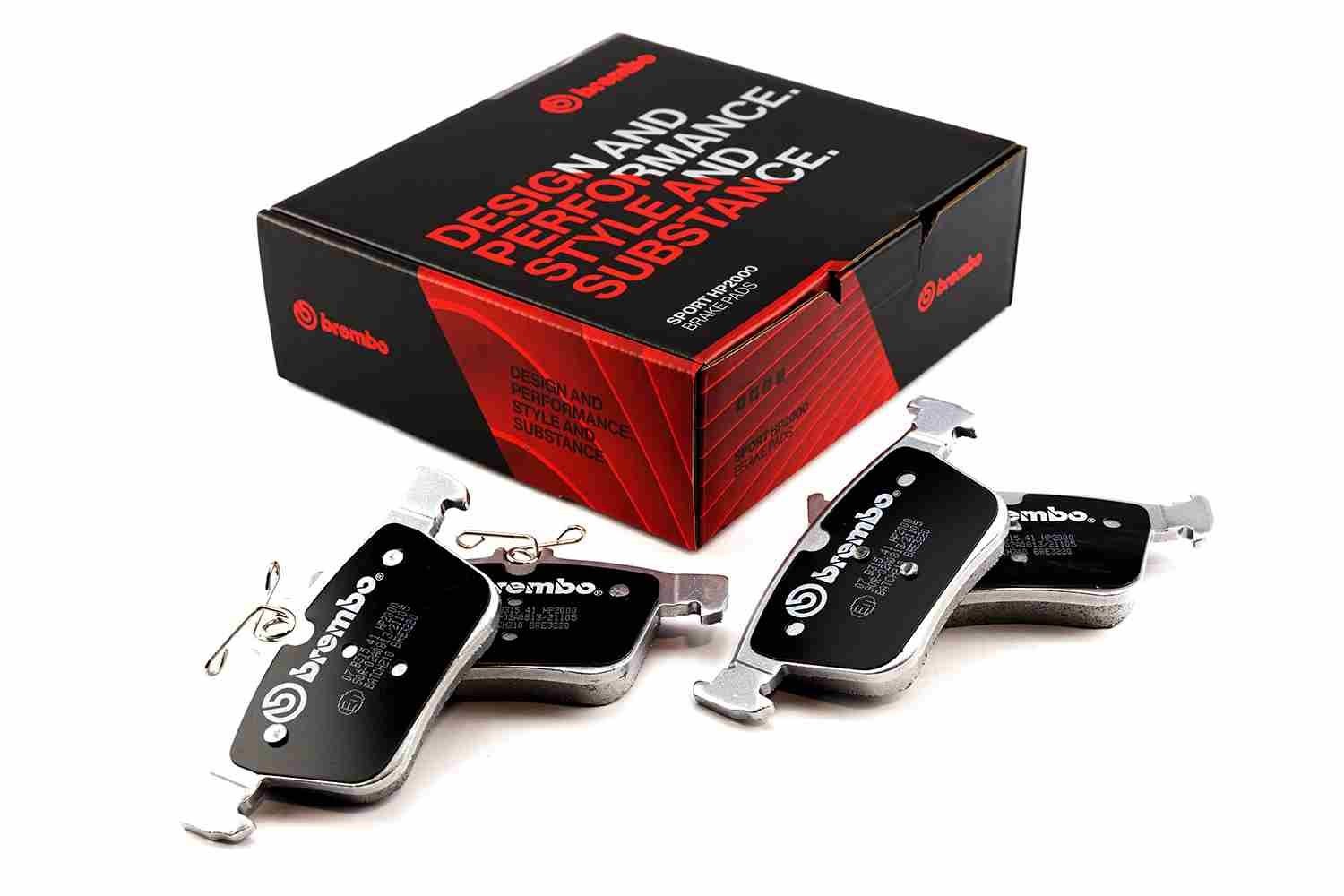BREMBO Komplet visoko zmogljivih zavornih oblog številka artikla: 07.B315.41 poceni
