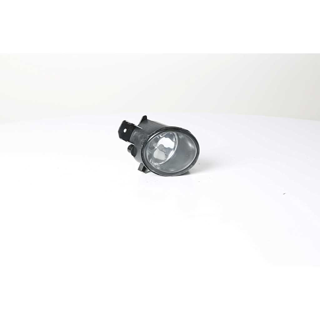 BSG Fog Light Article number: BSG 75-815-003 cheaply