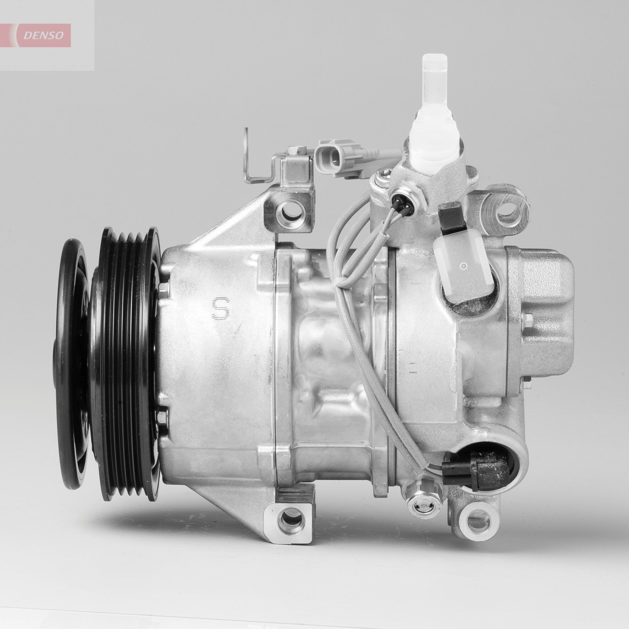 DENSO Air conditioning compressor Article number: DCP50241 cheaply