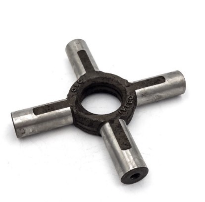 IVECO Universal Joint, differential pinion gear Article number: 7172766 cheaply