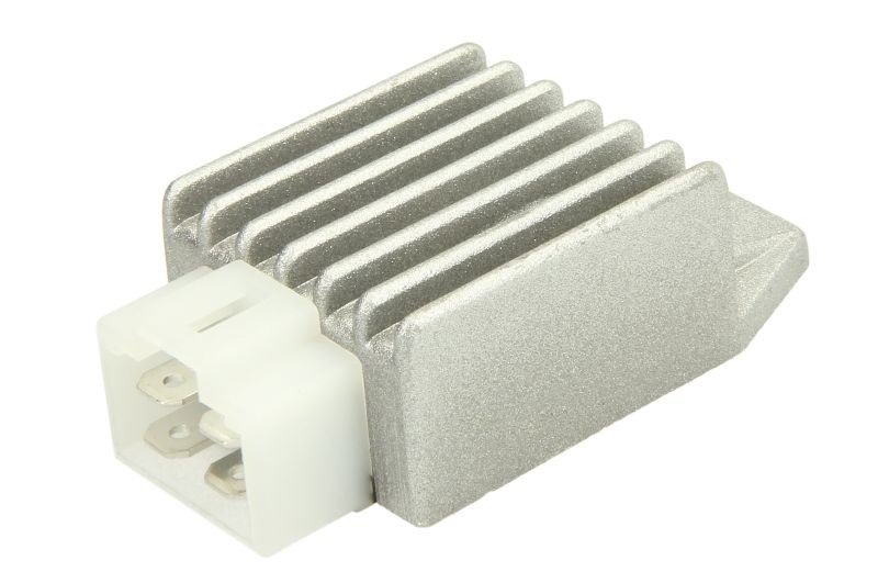 INPARTS Generatorregulator 2Т, 4Т Varenummer: IP000199 billige