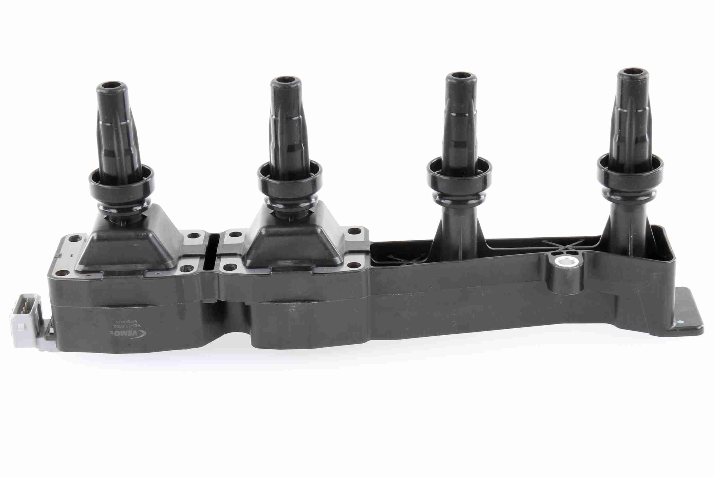 VEMO Ignition coil Article number: V22-70-0002 cheaply