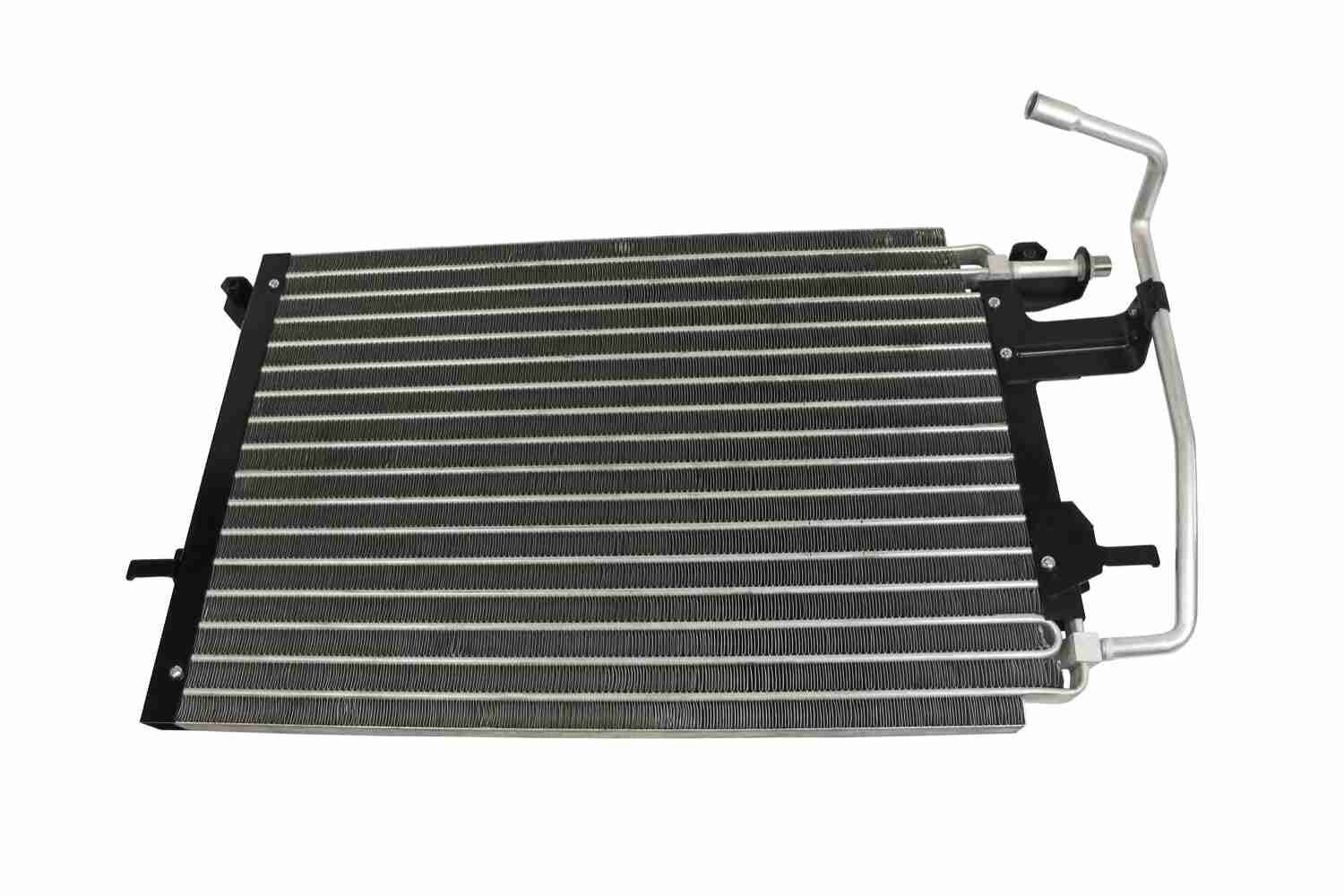VEMO Air conditioning condenser Article number: V25-62-0007 cheaply