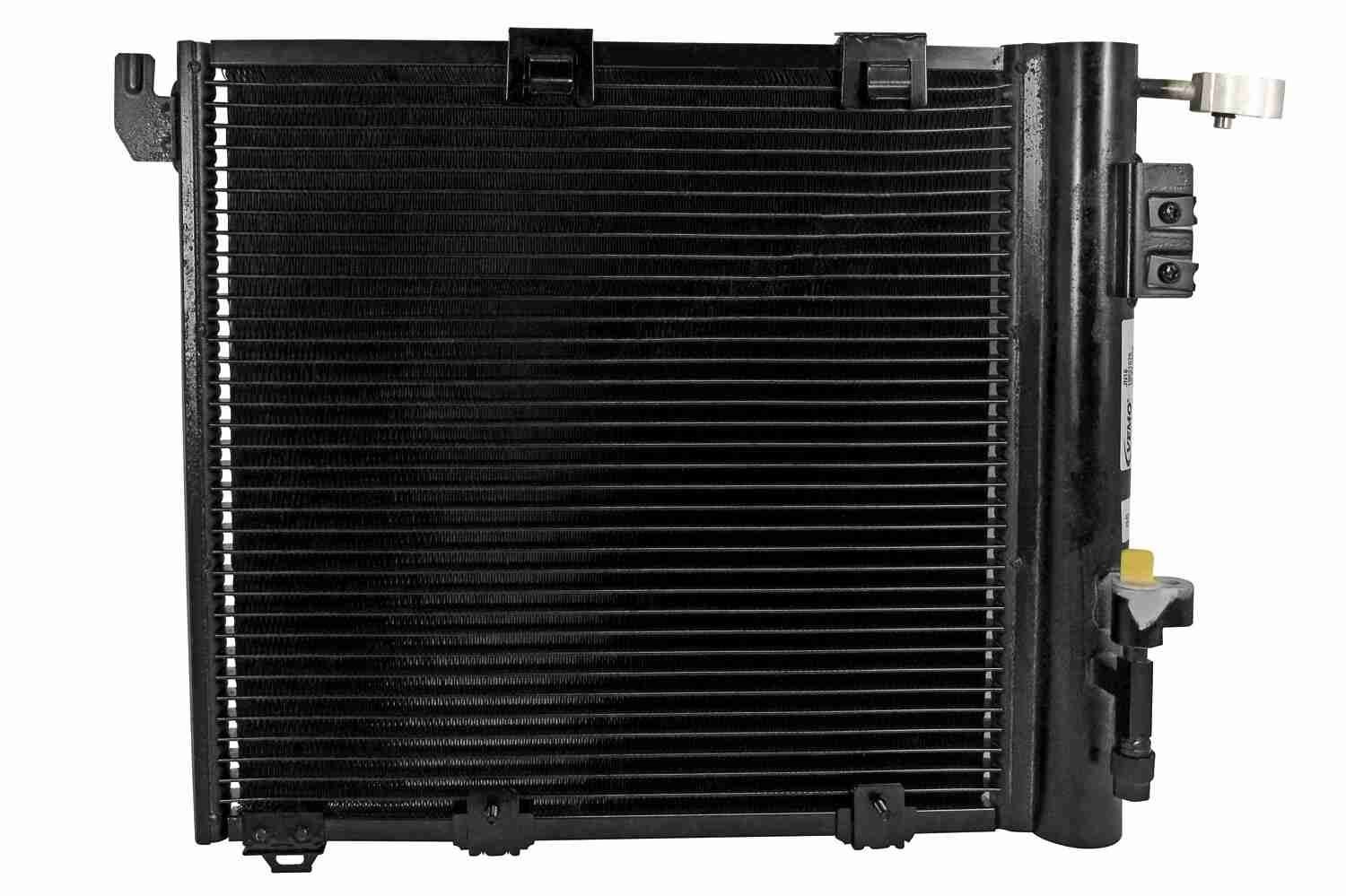 VEMO Air conditioning condenser Article number: V40-62-0003 cheaply