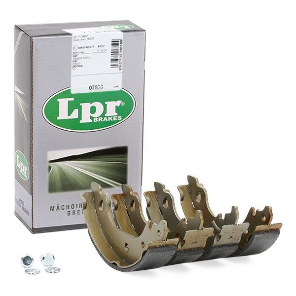 LPR Brake Shoe Set Article number: 07930 cheaply
