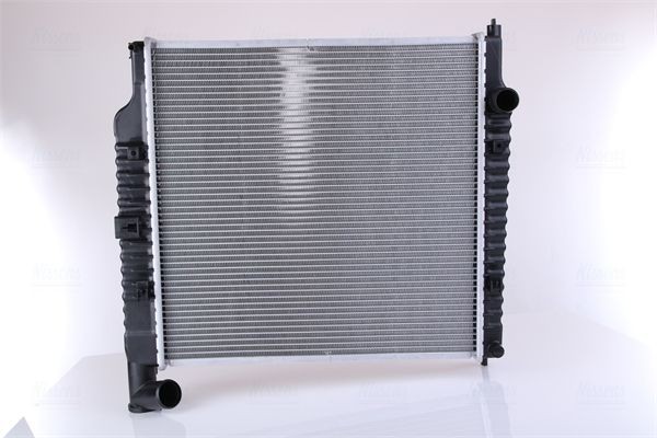 NISSENS Radiaator, mootorijahutus Artikli number: 61021A soodsalt