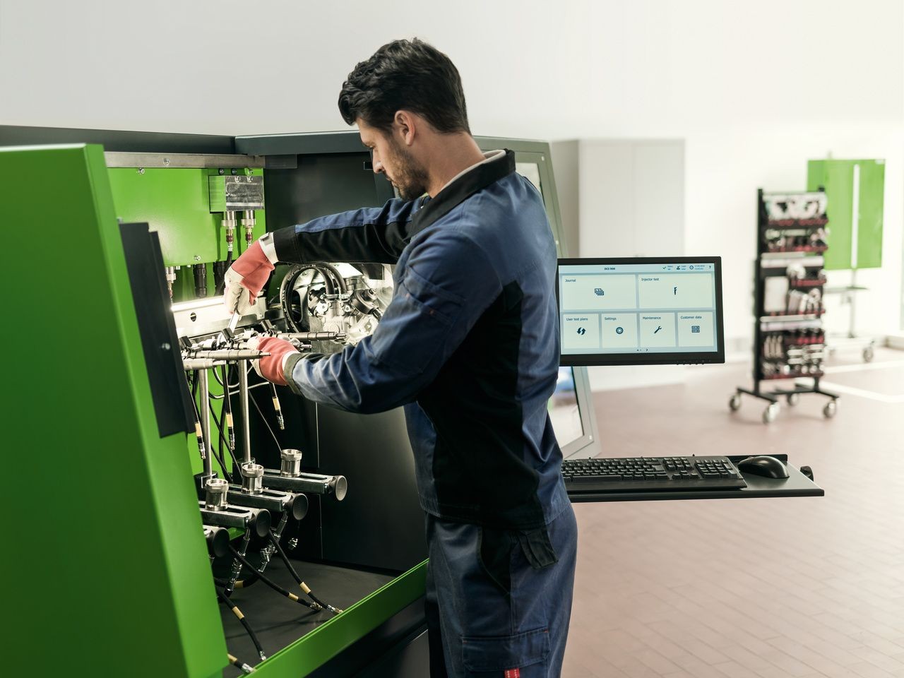 BOSCH DIAGNOSTICS Tilbehørssæt Varenummer: 1 687 010 608 billige