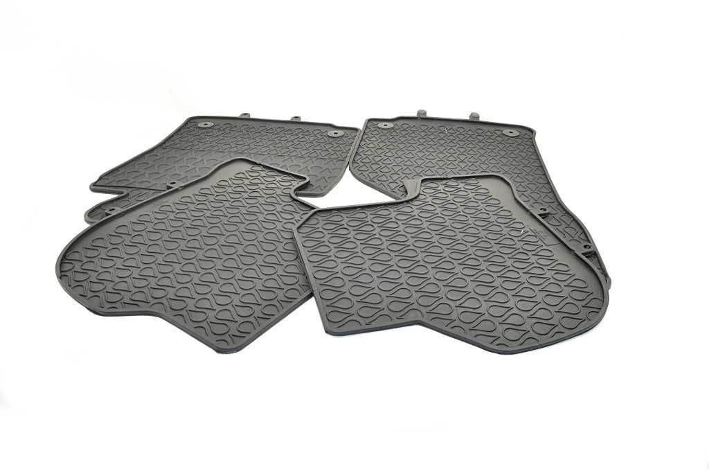 BSG Floor mats Article number: BSG 90-934-010 cheaply