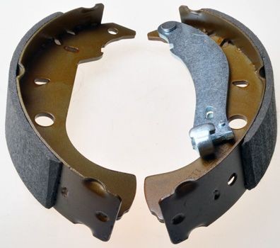 DENCKERMANN Brake Shoe Set Article number: B120070 cheaply