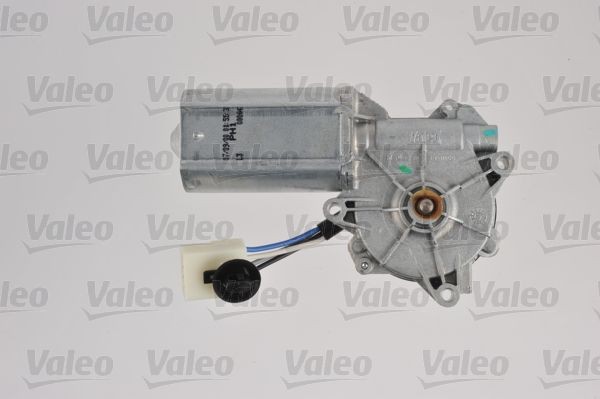 VALEO Wiper motor Article number: 579096 cheaply