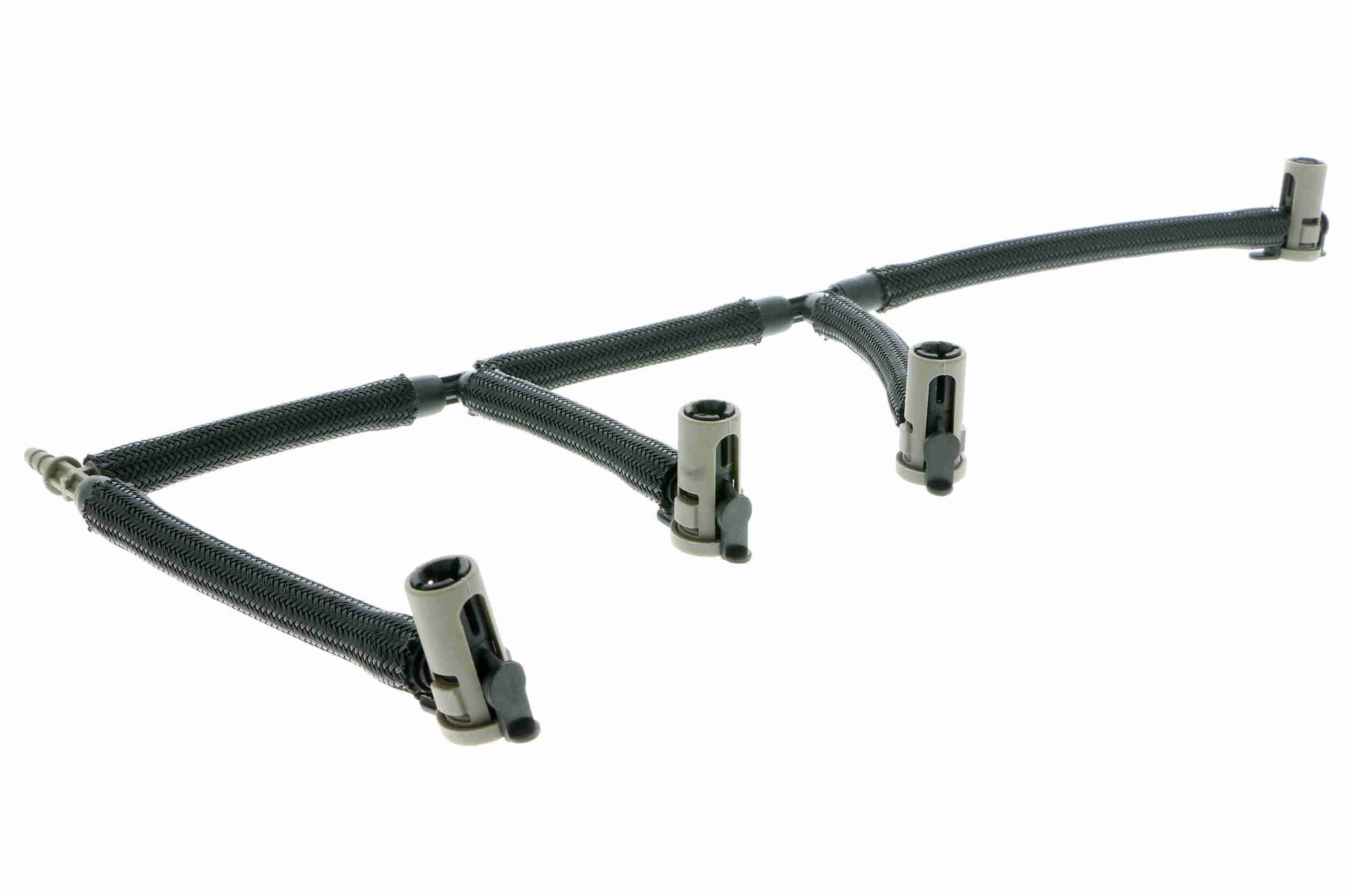 VAICO V10-5504 Hose, fuel overflow OCTAVIA 1.6 TDI 4x4 110 PS Diesel 2020