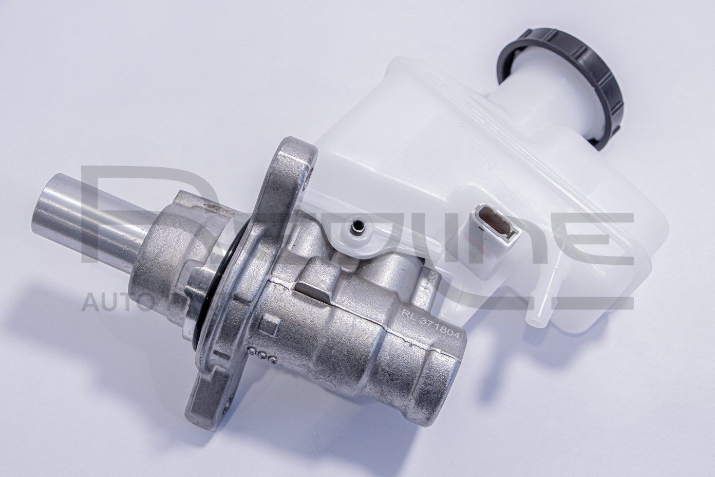 RED-LINE Brake master cylinder Article number: 09SZ023 cheaply