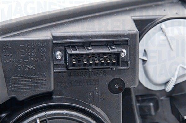 MAGNETI MARELLI Aizmugurējais lukturis raksta numurs: 714020140801 lēti