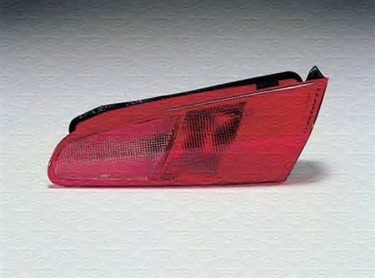 MAGNETI MARELLI Feu arrière UGS: 712381401129 à peu de frais