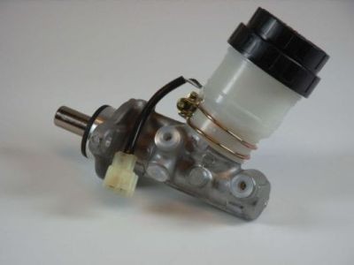 AISIN Peapiduri silinder Artikli number: MD-008 soodsalt