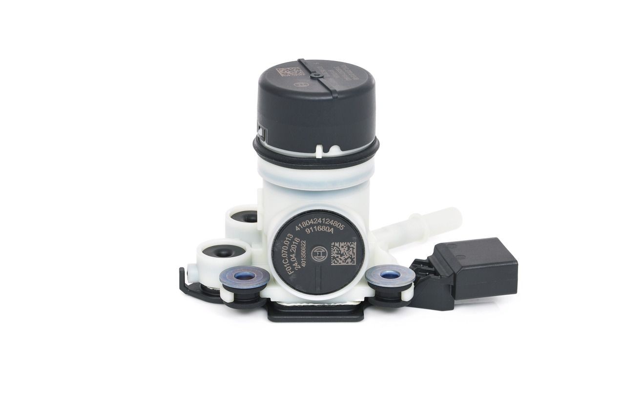 BOSCH F 01C 600 268 Delivery Module, urea injection SPRINTER 319 CDI RWD (907.133, 907.135, 907.233, 907.235) 190 PS Diesel