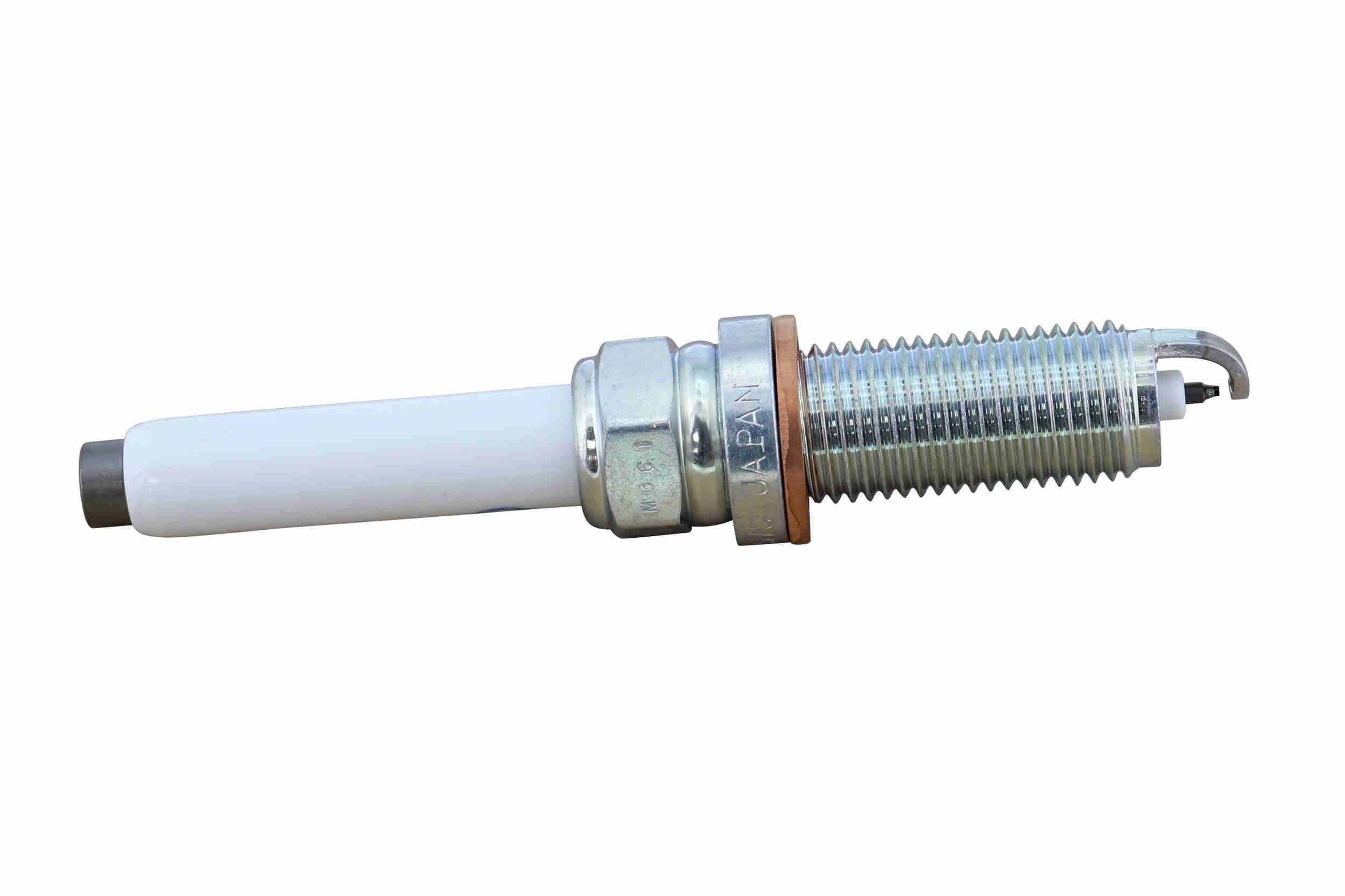 VEMO Spark plug Article number: V99-75-0083 cheaply