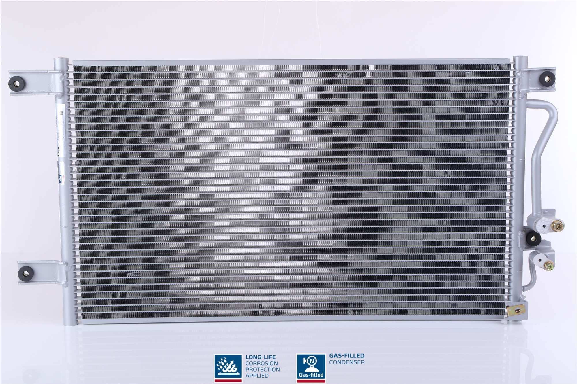 NISSENS Air conditioning condenser Article number: 94790 cheaply