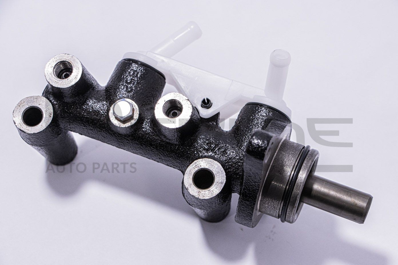 RED-LINE Brake master cylinder Article number: 09DA002 cheaply