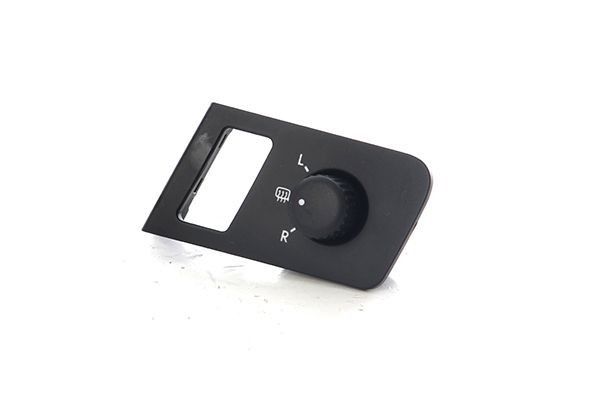 BSG BSG 90-860-101 Switch, mirror adjustment TOURAN 2.0 TDI 170 PS Diesel 2015