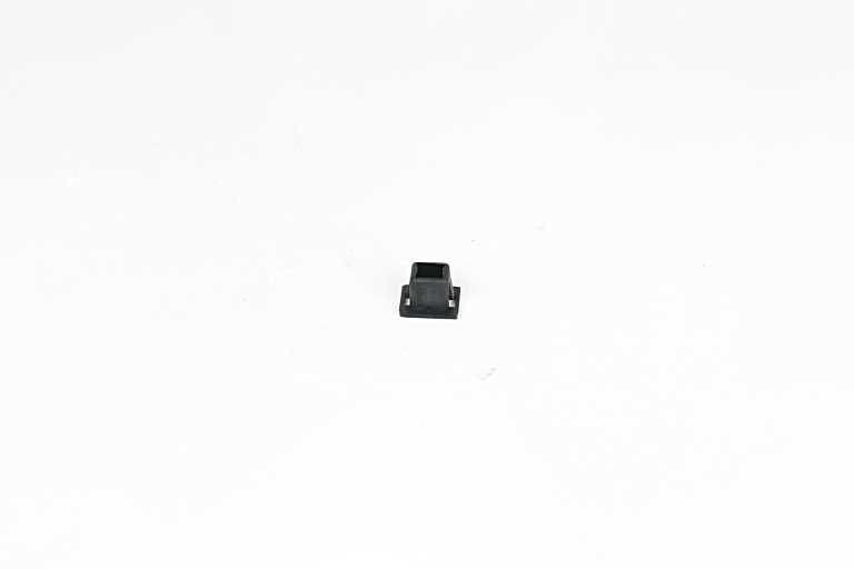 BSG Kiinnike tuotenumero: BSG 30-975-021 edullisesti