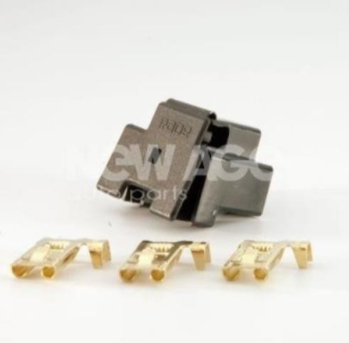 NEW AGE 008/3 Stik, forlygte A4 S4 quattro 344 HK Benzin 2009